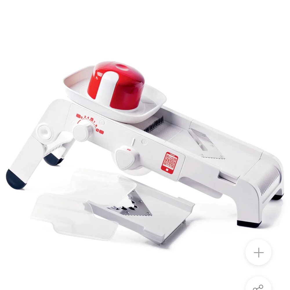 Tupperware mandoline LIKE NEW kitchen gadget foodie